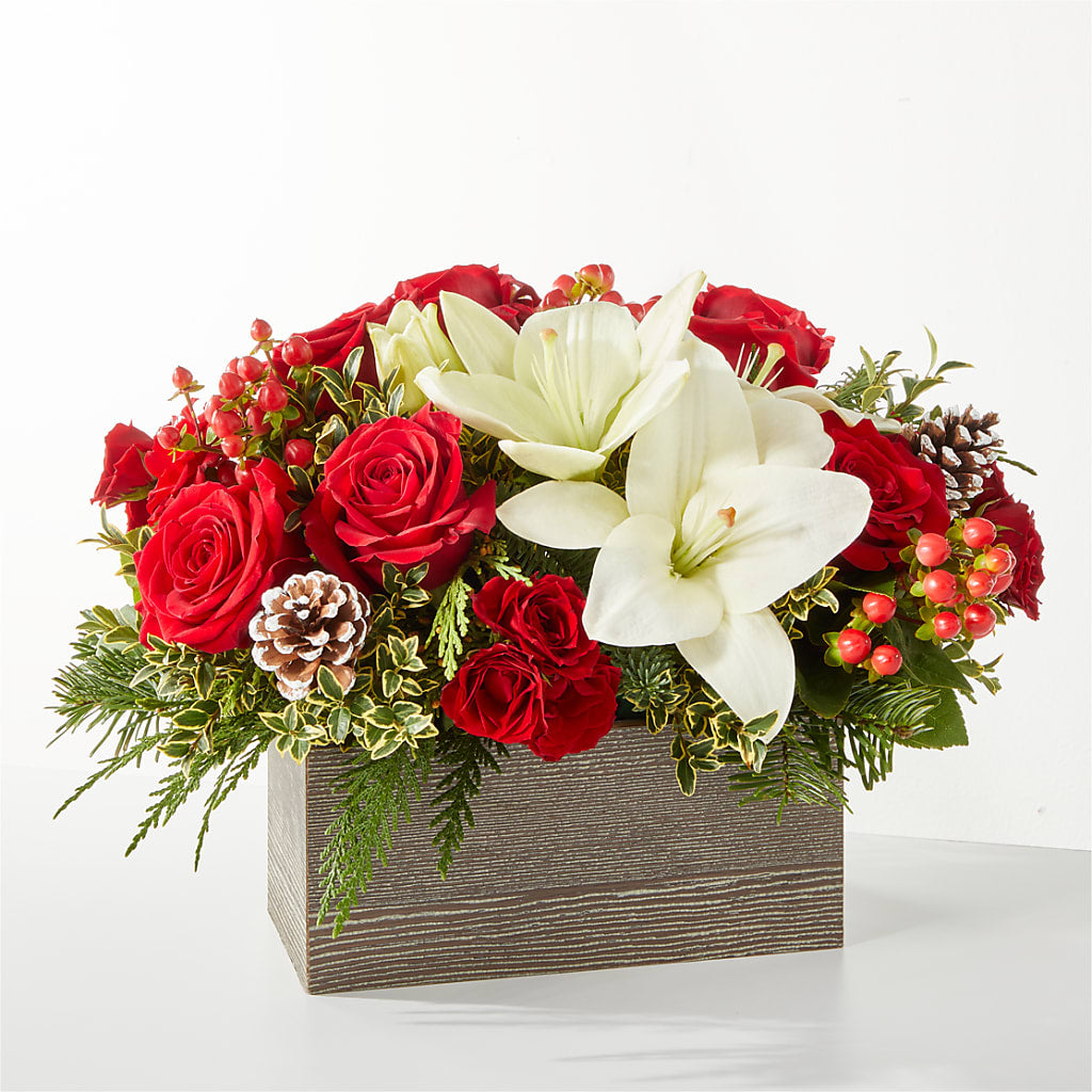 Snowy Wonderland Bouquet – Evans-king Floral, Forty Fort PA
