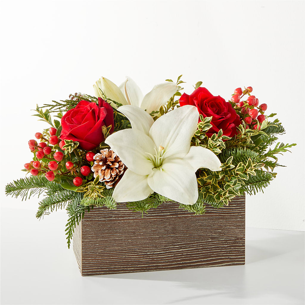 Snowy Wonderland Bouquet – Evans-king Floral, Forty Fort PA