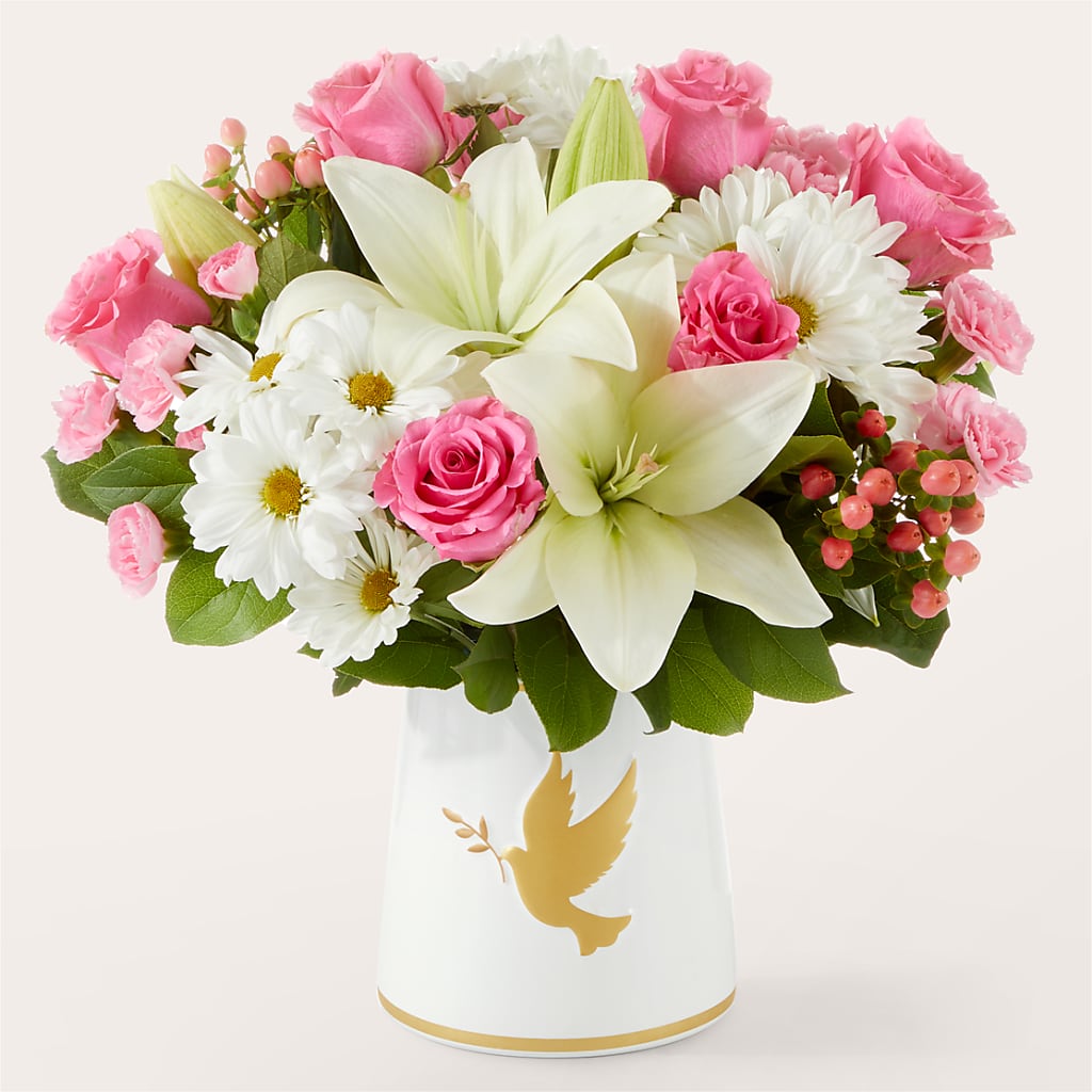 Whispers of Comfort Bouquet – Evans-king Floral, Forty Fort PA