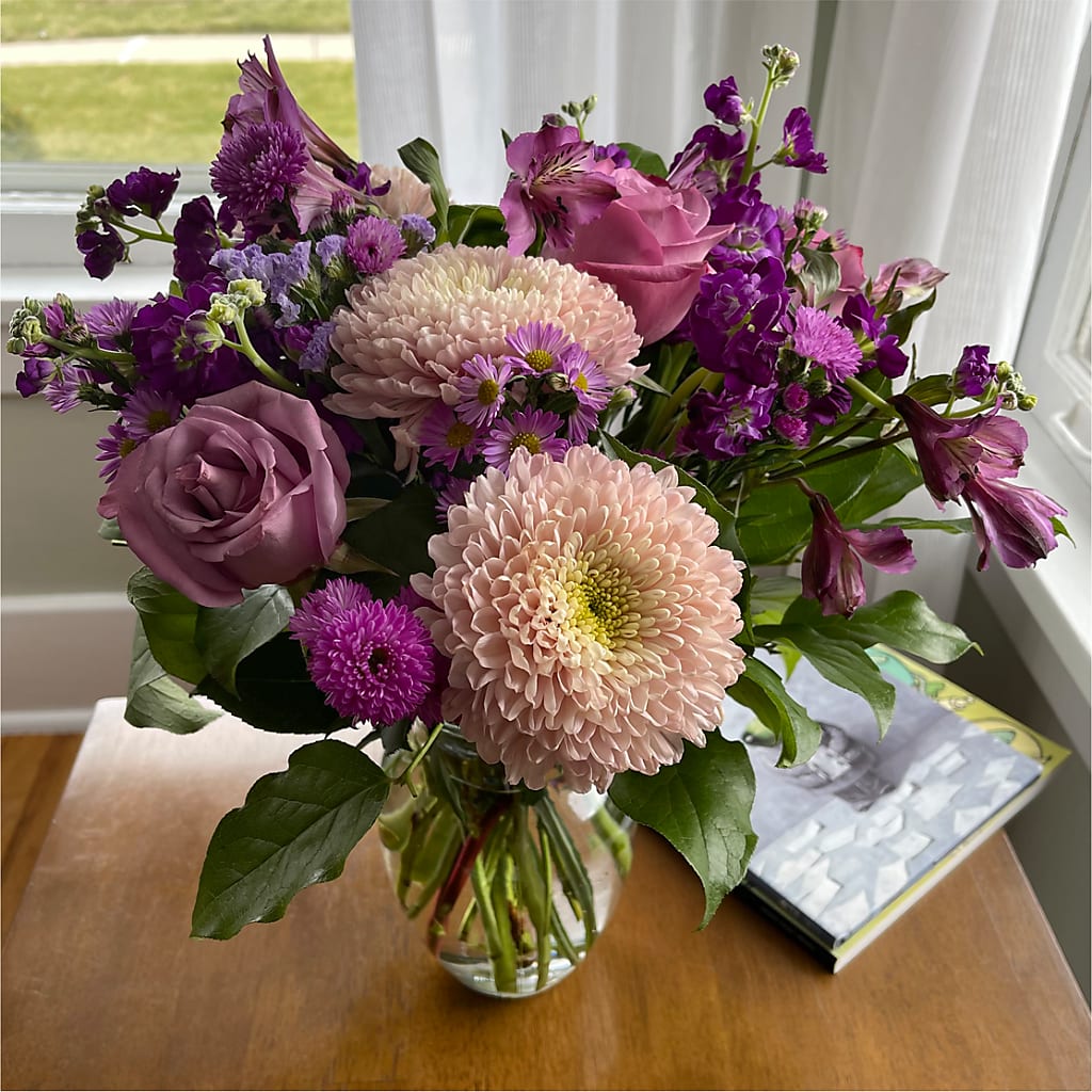 Ultraviolet Bouquet – Evans-king Floral, Forty Fort PA
