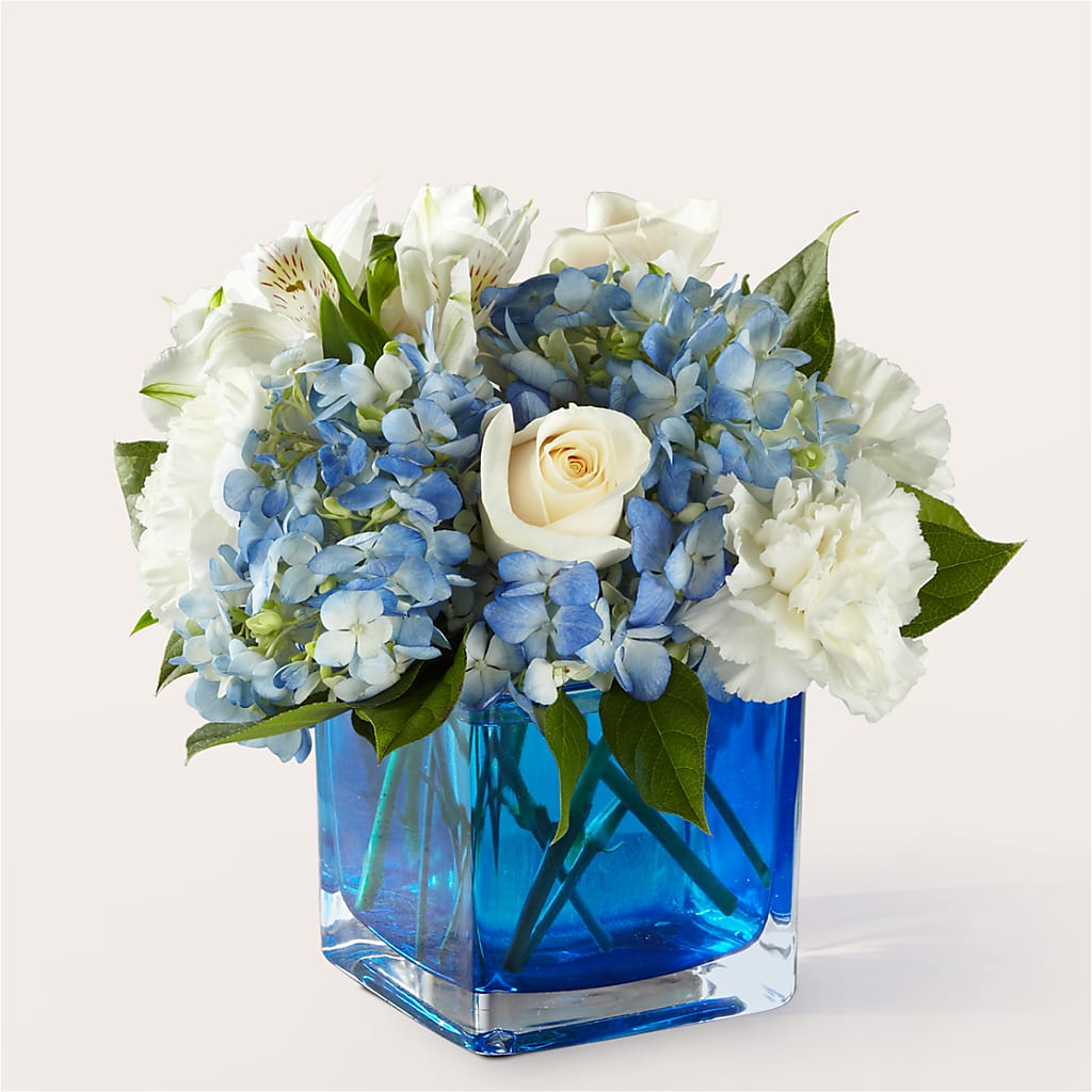 Soothing Waters Bouquet – Evans-king Floral, Forty Fort PA