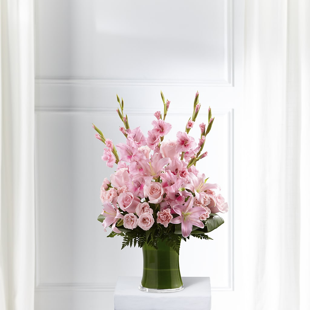 Lovely Tribute Bouquet – Evans-king Floral, Forty Fort PA