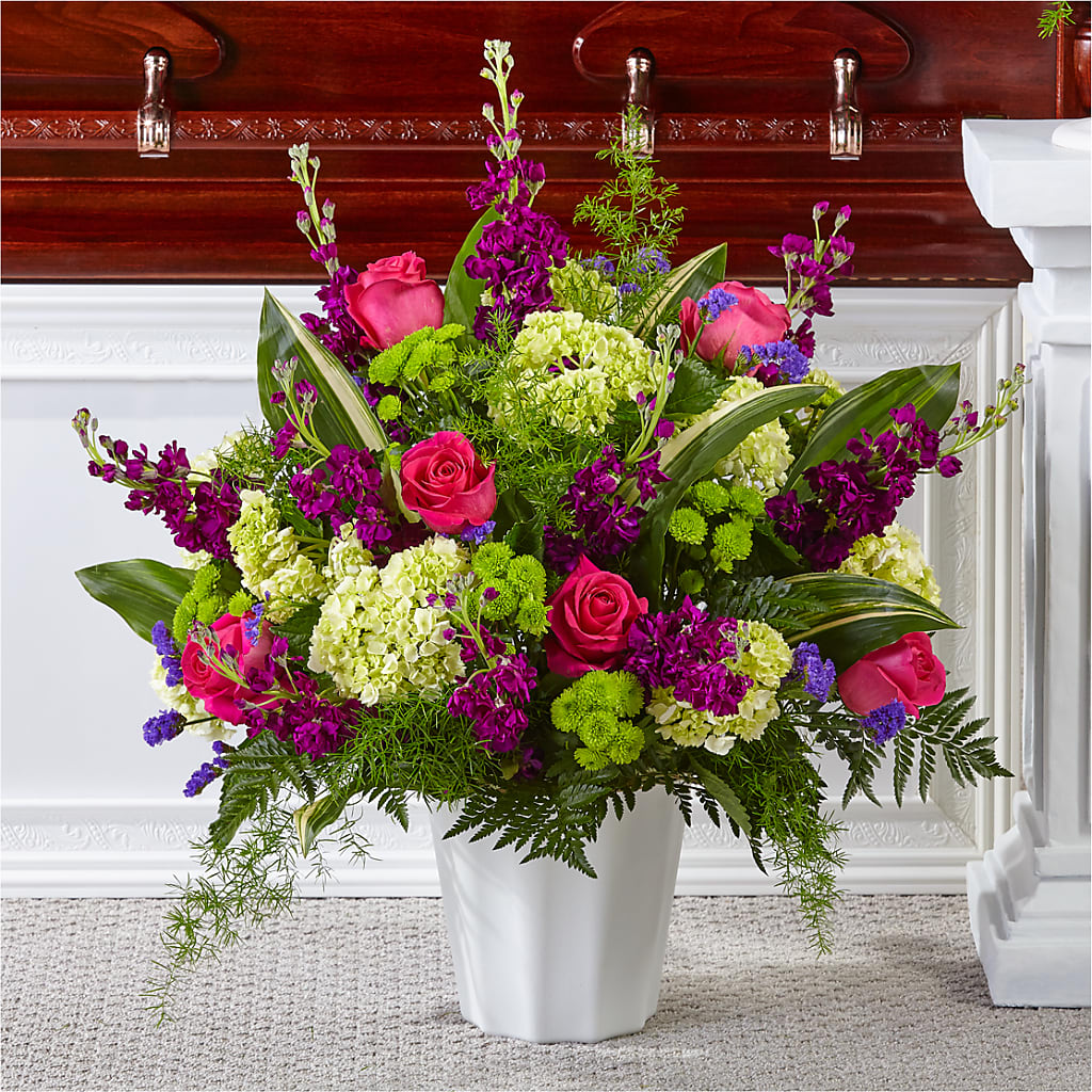 Beautiful Horizons Floor Basket – Evans-king Floral, Forty Fort PA