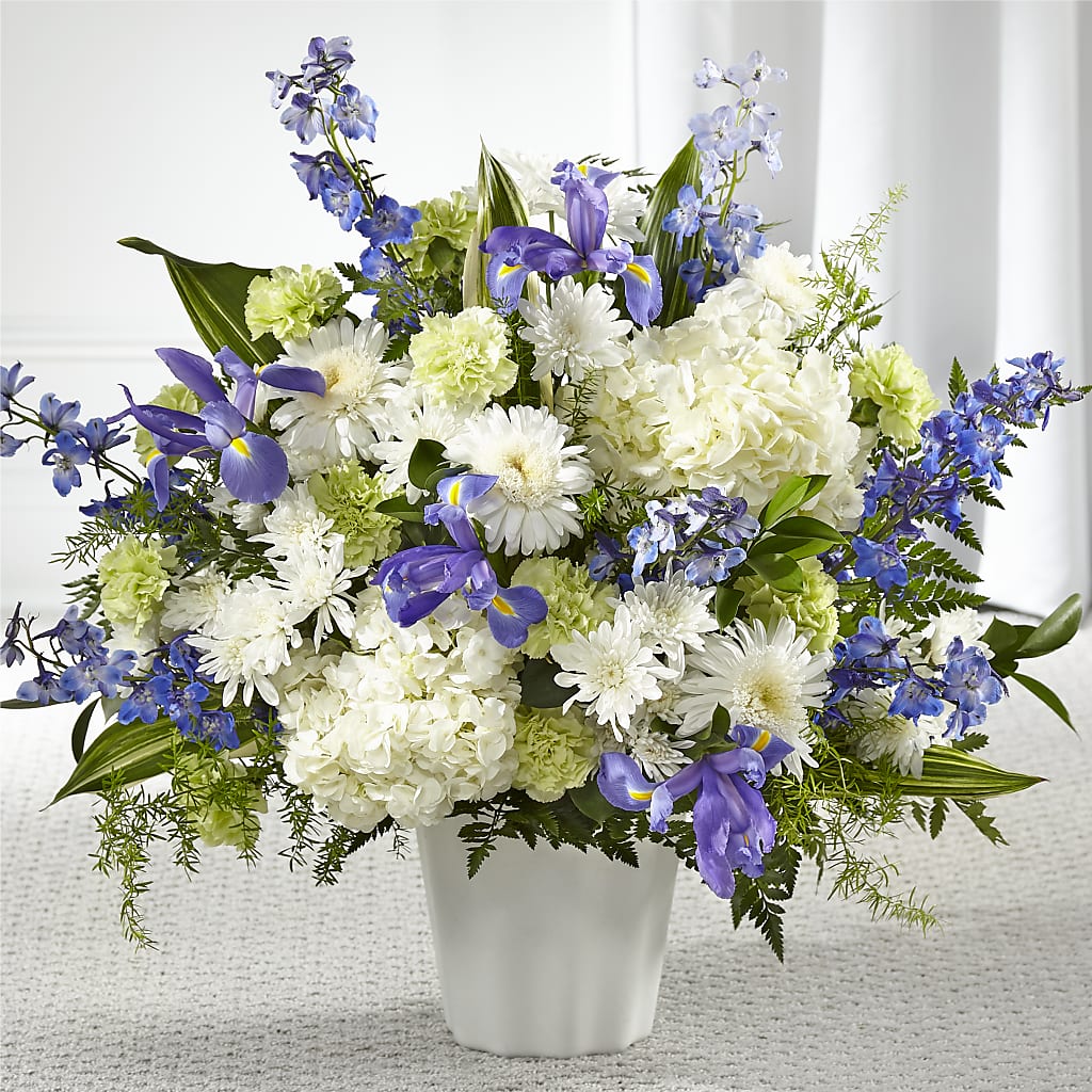Soft Serenity Floor Basket – Evans-king Floral, Forty Fort PA