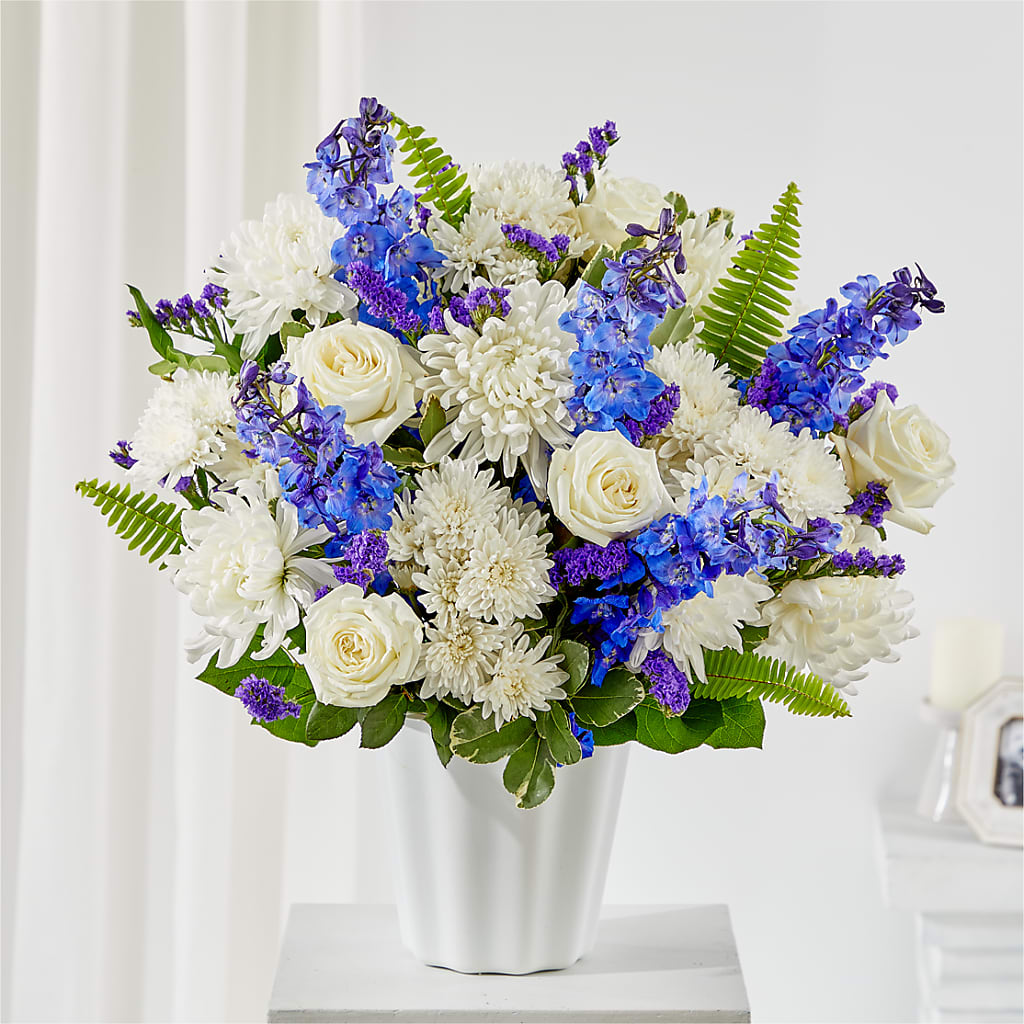Hold Dear Tabletop Basket – Evans-king Floral, Forty Fort PA