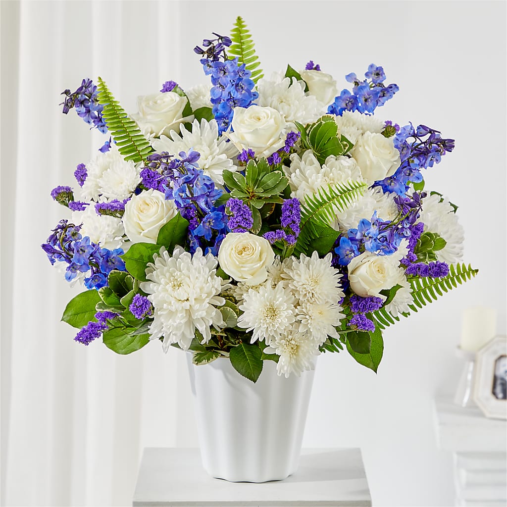 Hold Dear Tabletop Basket – Evans-king Floral, Forty Fort PA