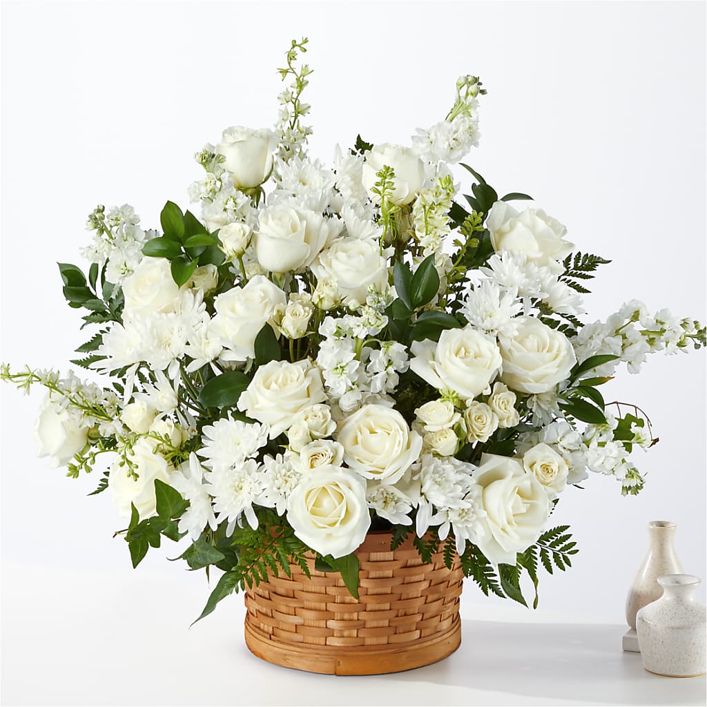 Heartfelt Condolences Arrangement – Evans-king Floral, Forty Fort PA