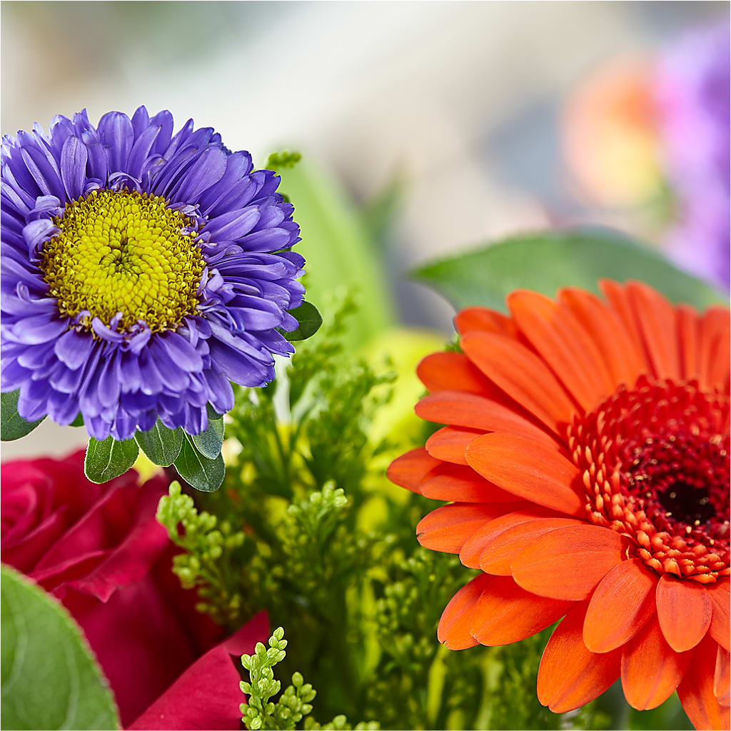 Bold & Bright – A Florist Original –  Evans-king Floral, Forty Fort PA