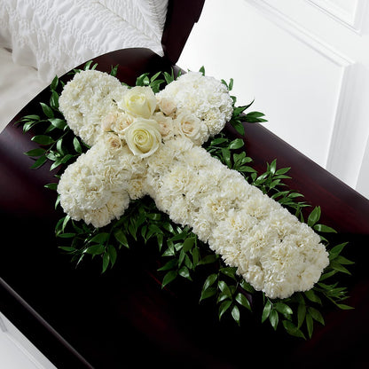 Peaceful Memories Casket Spray (Standard) –  Evans-king Floral, Forty Fort PA
