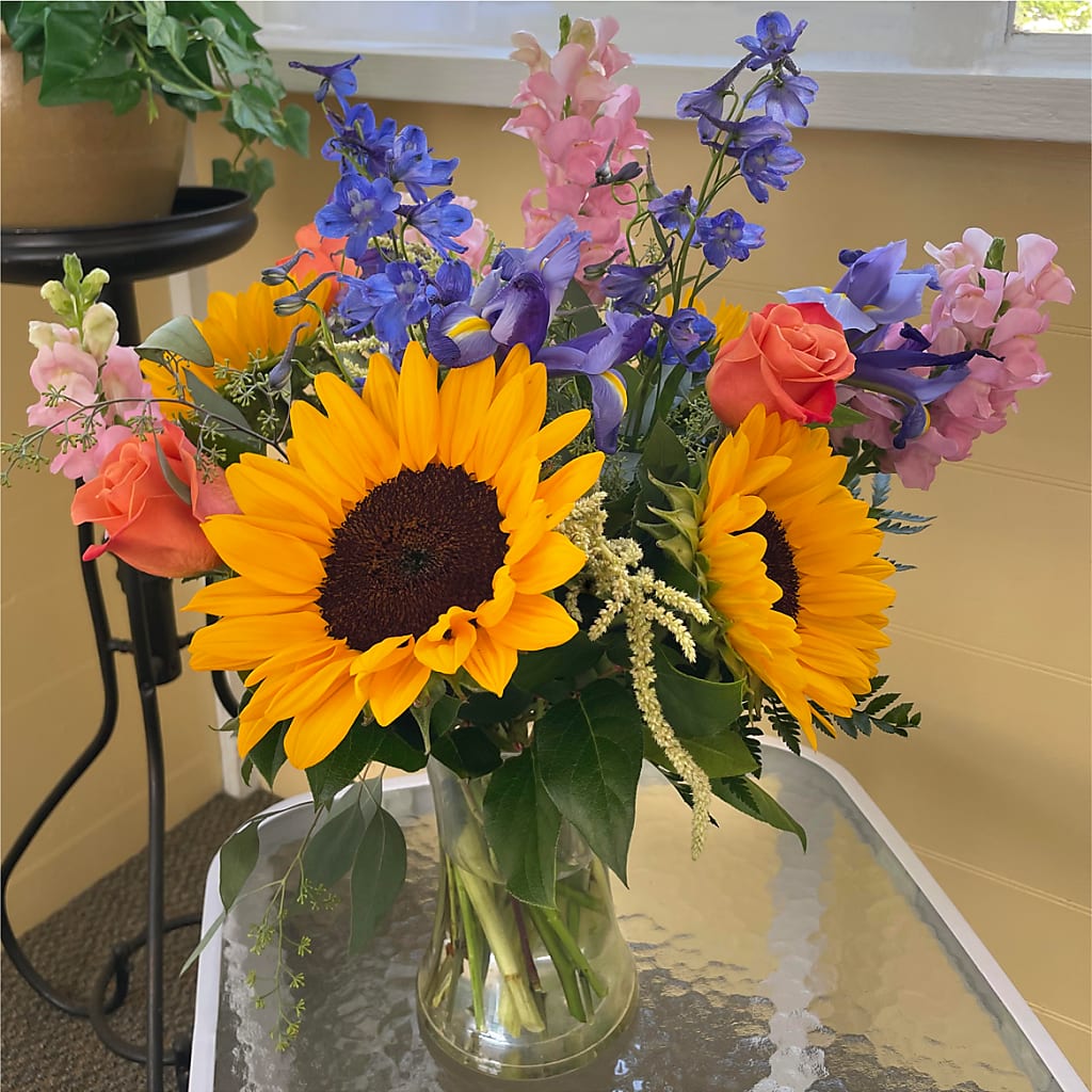 Rays of Life Bouquet –  Evans-king Floral, Forty Fort PA